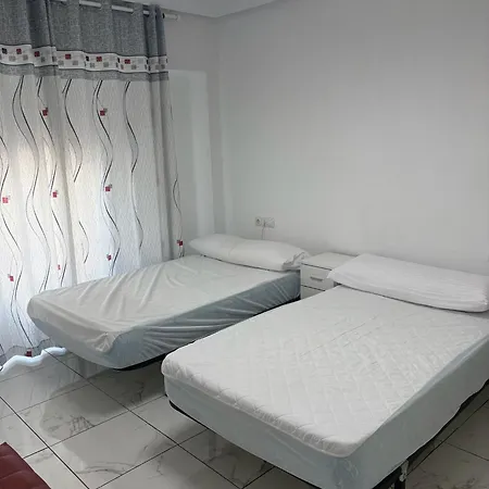 Belgica, Esc-2, 4 -8 Apartment *