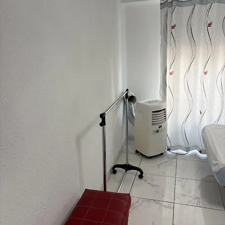 Belgica, Esc-2, 4 -8 Apartment
